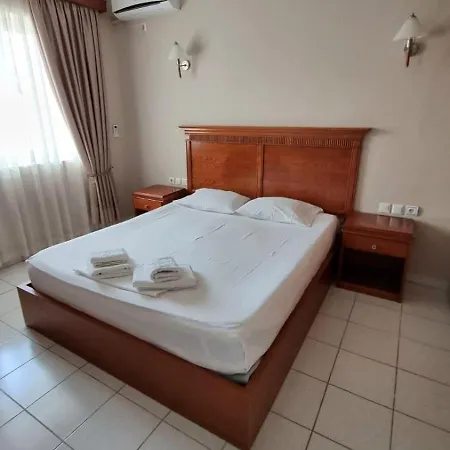 Daniel'S Apartment'S Sarande Exterior photo